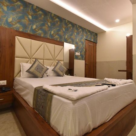 Hotel Dream Palace Residency - Near To Us Embassy Bkc Mumbai Exterior photo