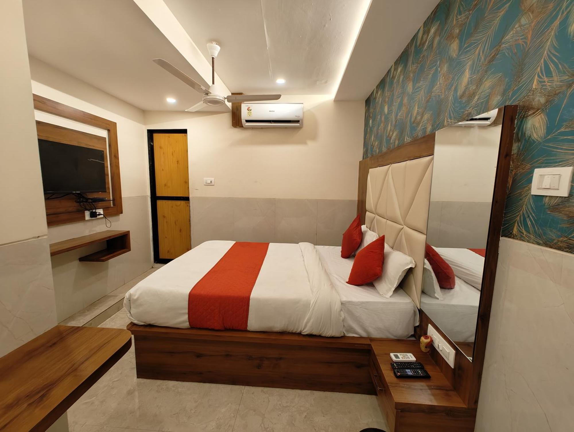 Hotel Dream Palace Residency - Near To Us Embassy Bkc Mumbai Exterior photo